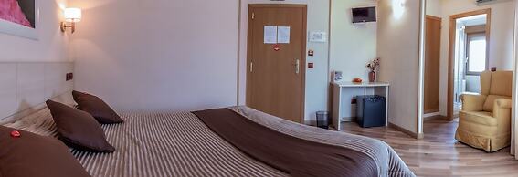 Hostal Rural El Caño by Viverestays