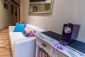 Hostal Rural El Caño by Viverestays