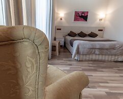 Hostal Rural El Caño by Viverestays