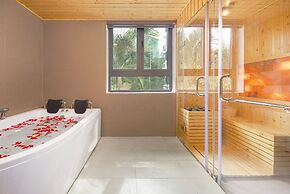 Grand Sea View Hotel & Spa