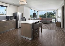 Hyatt House San Jose Airport