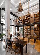 Hobnob Hostel - Adults Only