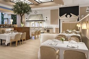 The Level at Melia Castilla