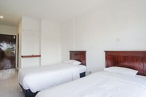 Indopurejoy House - Komala Indah Cottages - Hostel