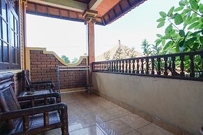 Indopurejoy House - Komala Indah Cottages - Hostel