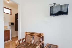 Indopurejoy House - Komala Indah Cottages - Hostel