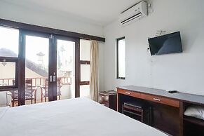 Indopurejoy House - Komala Indah Cottages - Hostel