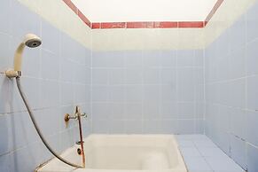 Indopurejoy House - Komala Indah Cottages - Hostel