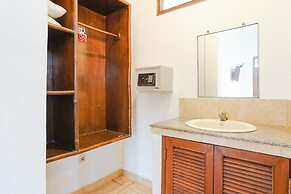 Indopurejoy House - Komala Indah Cottages - Hostel