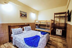 VELINN Pousada Praia do Perequê