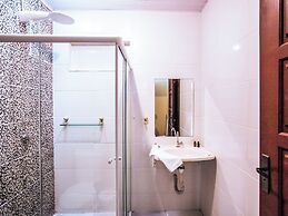 VELINN Pousada Praia do Perequê