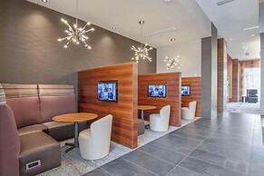 Courtyard by Marriott Raleigh Cary/Parkside Town Commons