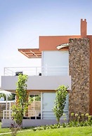 Lomas del Real Resort