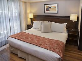 Premium Tower Suites