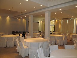 Premium Tower Suites