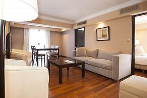 Premium Tower Suites