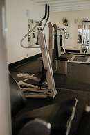 Premium Tower Suites