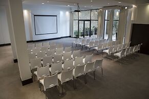 Premium Tower Suites