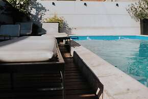 Premium Tower Suites