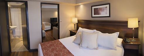 Premium Tower Suites