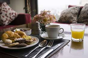 Premium Tower Suites