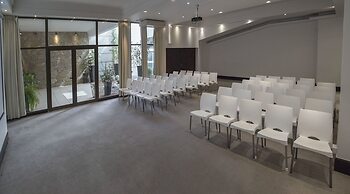 Premium Tower Suites