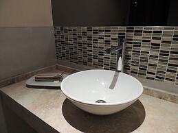 Premium Tower Suites San Luis