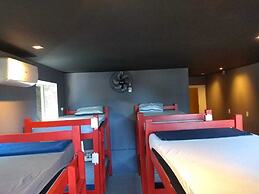 Reef Hostel & Pousada