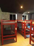 Reef Hostel & Pousada