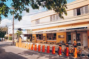 Reef Hostel & Pousada