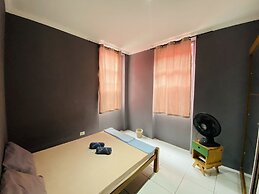 Reef Hostel & Pousada