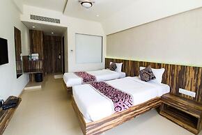 Hotel Grand Parivaar