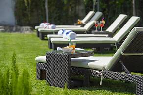 Villa Paradise Resort