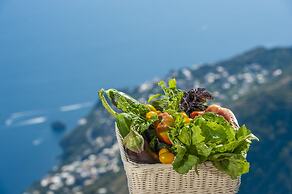 Villa Paradise Resort