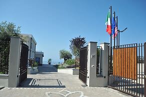 Villa Paradise Resort