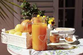 B&B Blanc Maison Etna - Relais & Charme