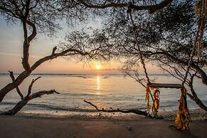 Santorini Beach Resort