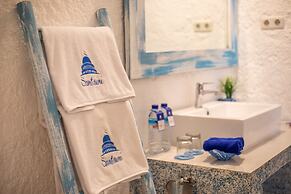 Santorini Beach Resort