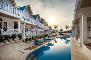 Santorini Beach Resort