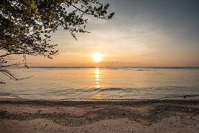 Santorini Beach Resort