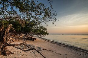 Santorini Beach Resort