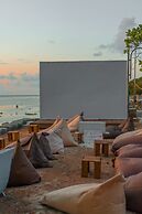 Santorini Beach Resort