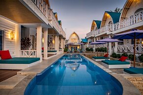 Santorini Beach Resort