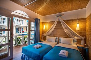 Santorini Beach Resort