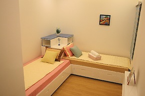 Sunrise City Luxury New 2bed2bath SW POOL1