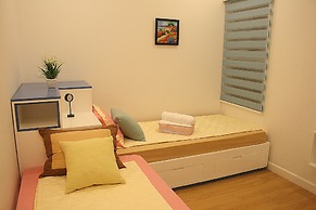 Sunrise City Luxury New 2bed2bath SW POOL1