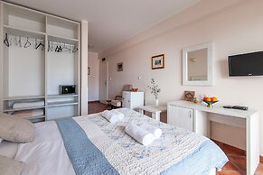 Mila & Aleksandr Apartments