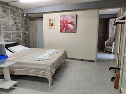 Mila & Aleksandr Apartments