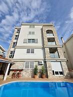 Mila & Aleksandr Apartments