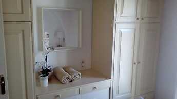 Mykonian Aroma House